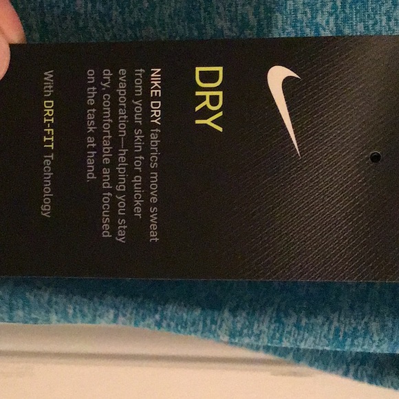 nike dri fit shirt - Picture 4 of 4